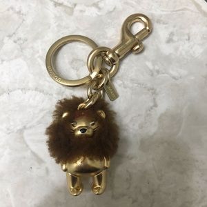 COACH X WIZARD OF OZ cowardly lion bag charm
